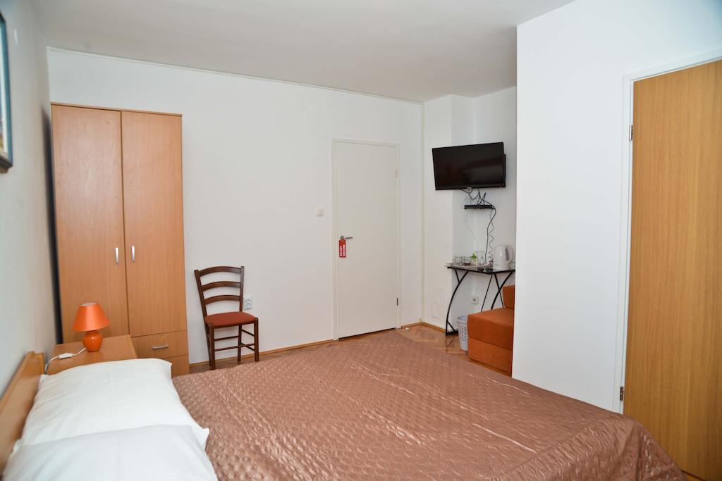 El Mirador Rooms With Balcony Zadar Oda fotoğraf